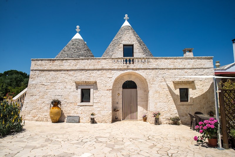 Agriturismo Grotta Di Figazzano in Cisternino, Italy