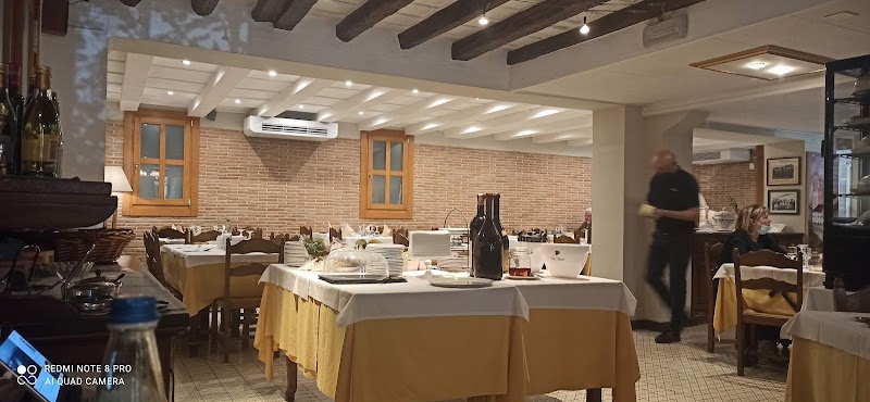 Albergo Ristorante Leon d'Oro in Este, Italy