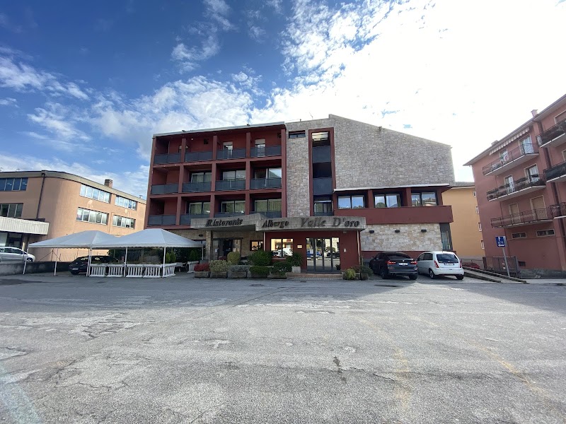 Albergo Valle d'Oro in Albino, Italy
