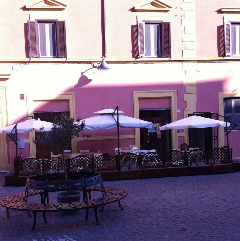 Antica Locanda Cavallino Bianco in Cerveteri, Italy
