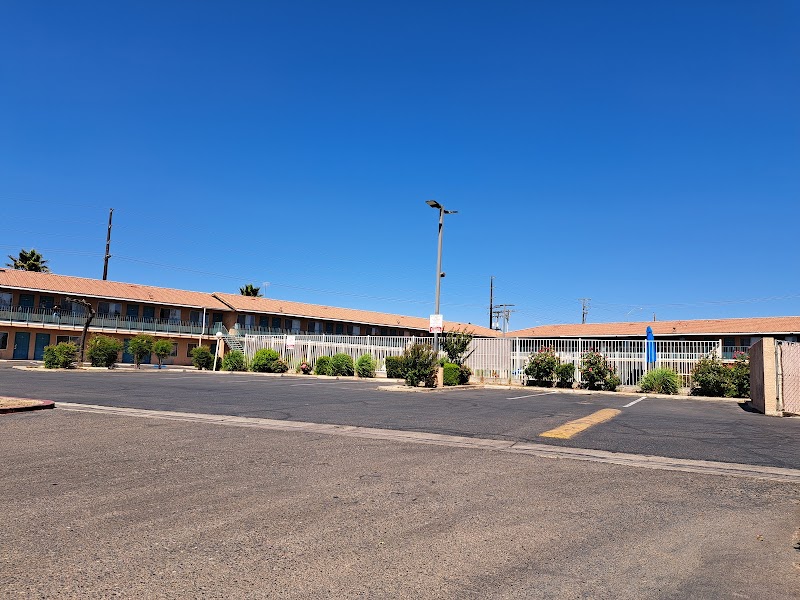 Applegate Inn in Atwater, United States