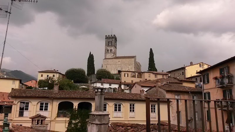 Art Boutique Hotel Acchiappasogni in Barga, Italy