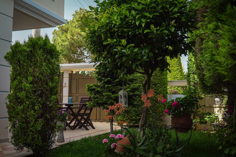 Artemis Cozy House in Artemida, Greece