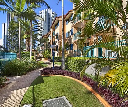 Aruba Surf Resort in Gold Coast, Australia