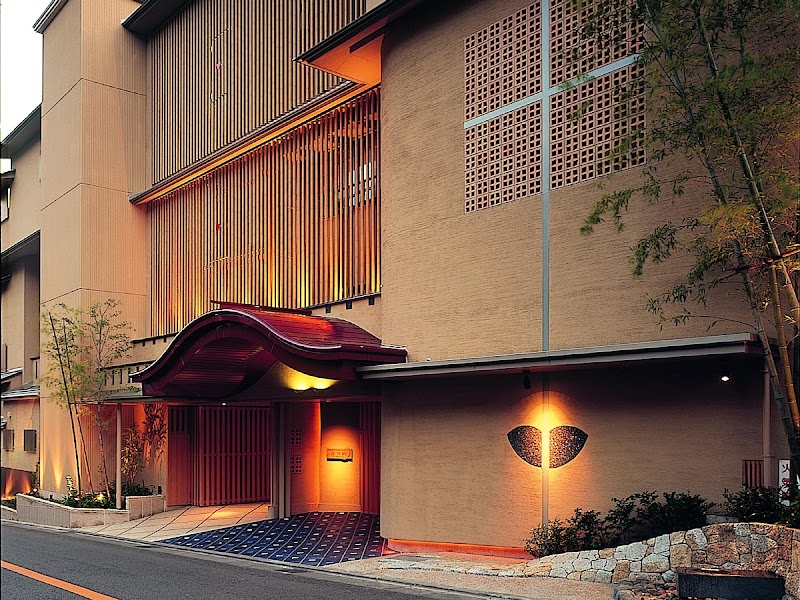 Atami Juraku Hotel in Atami, Japan