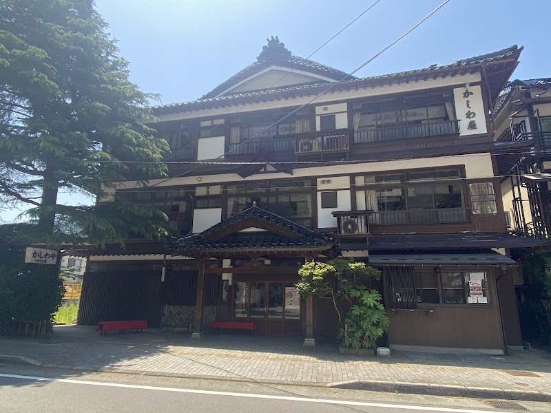 Atsumi Onsen Kashiwaya in Tsuruoka, Japan