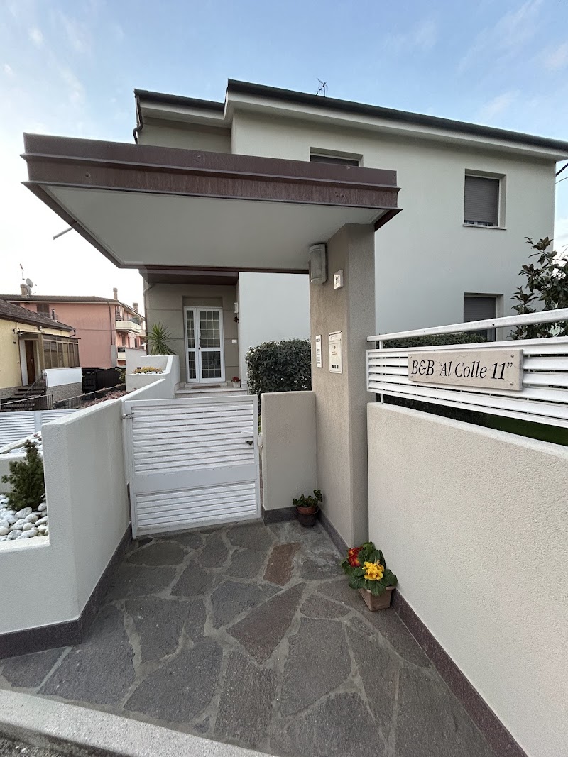 B&B Al Colle 11 in Bassano del Grappa, Italy