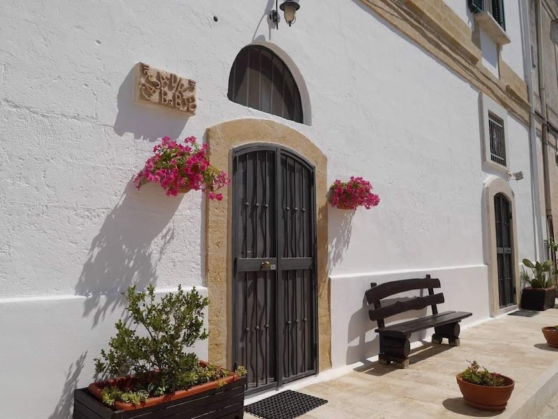B&B La Casa Di Emma in Castellaneta, Italy