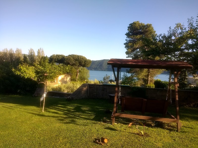B&B La Casa Sul Lago in Anguillara Sabazia, Italy