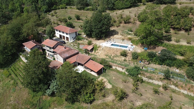 B&B La Collina degli Scoiattoli in Acqui Terme, Italy