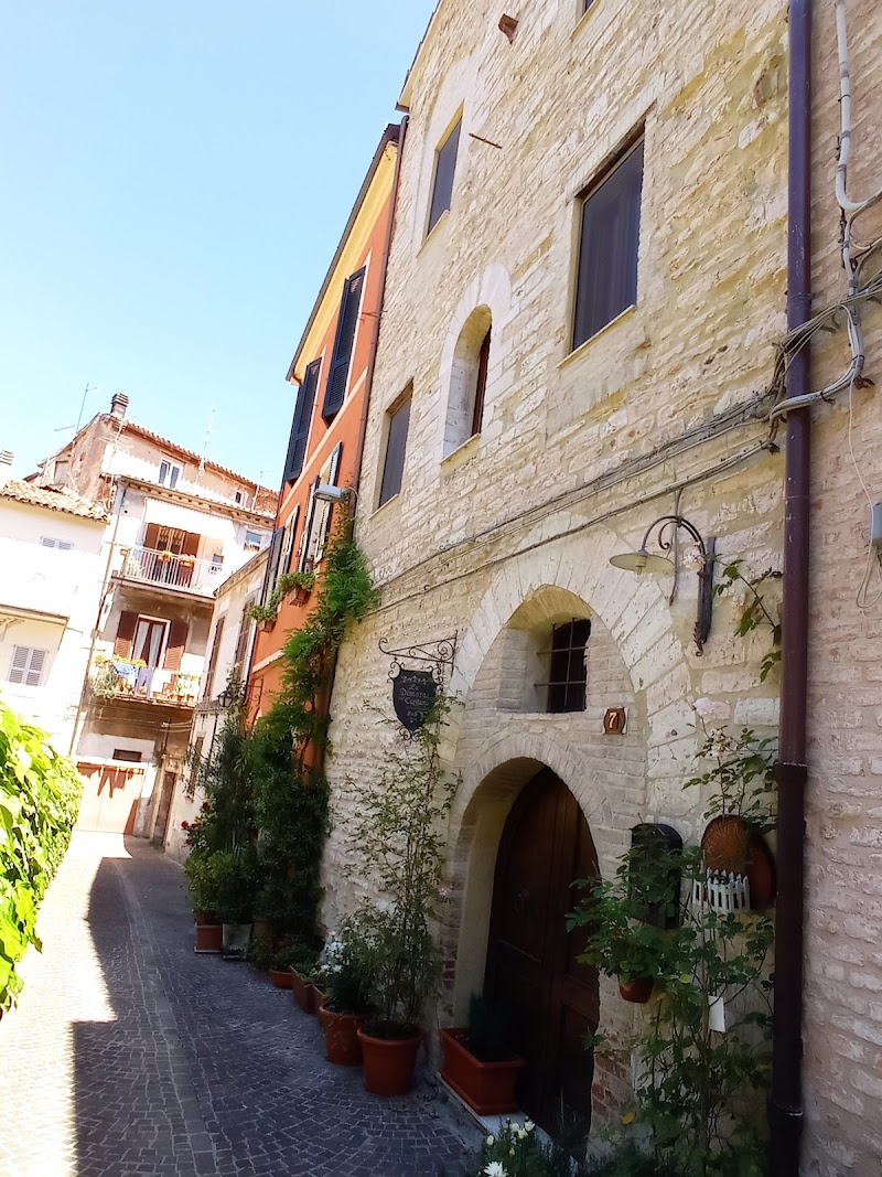 B&B La Dimora del Capitano in Fabriano, Italy