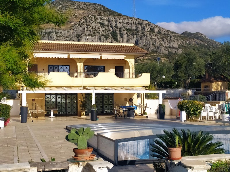 B&B Santa Lucia in Canosa di Puglia, Italy