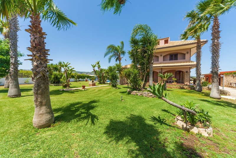 B&B Sicilia Bella in Floridia, Italy