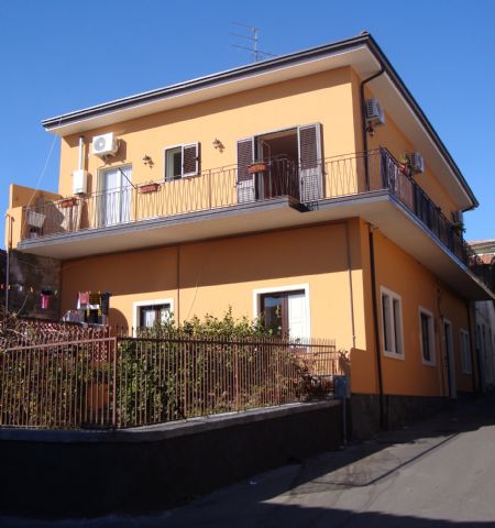 B&B Terra Niura in Aci Castello, Italy