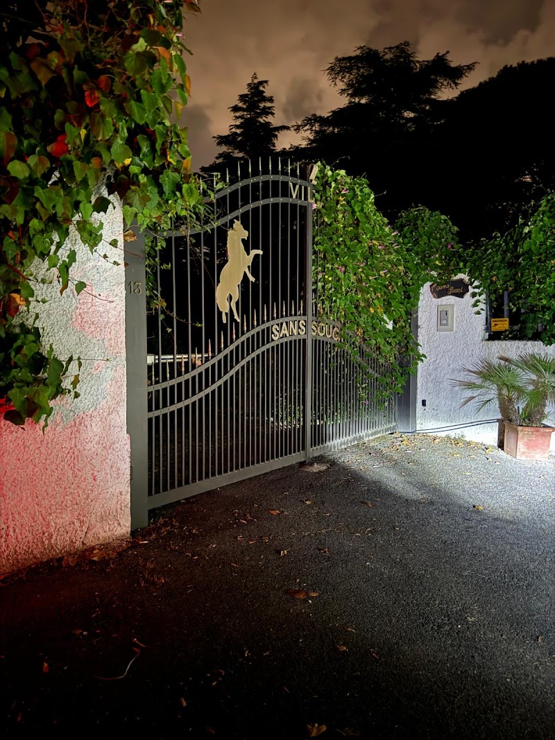 B&B Villa Sans Souci in Civitavecchia, Italy