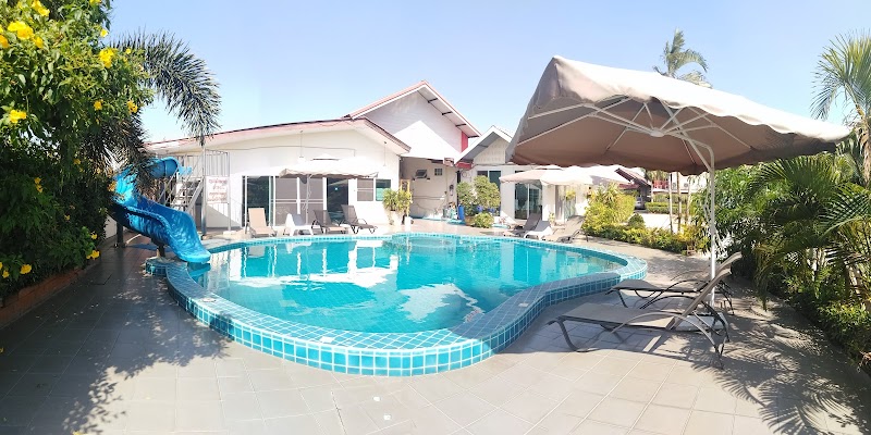 Baan Kaew Ruen Kwan in Ban Nong Prue, Thailand