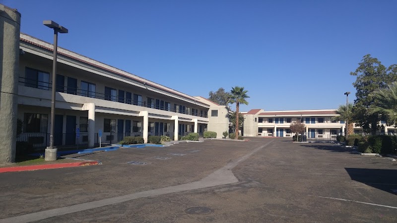 Bakersfield Inn & Suites in Bakersfield, United States