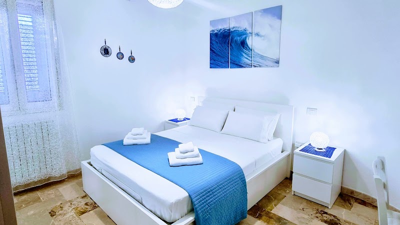 Bed & Breakfast Albatros in Barletta, Italy