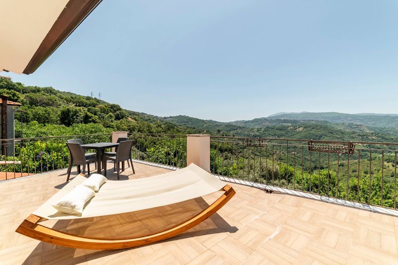 Bed & Breakfast Ca' del Borgo in Domodossola, Italy