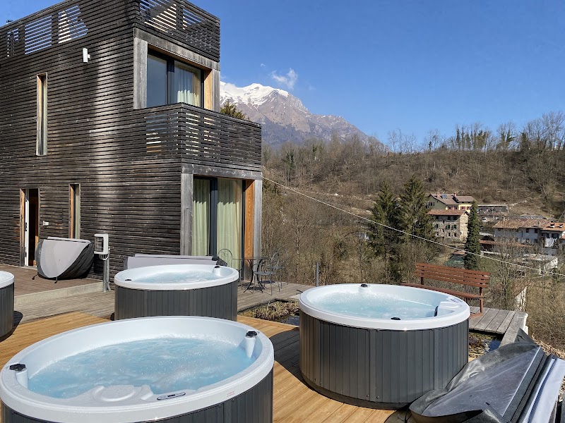 Bed & Wellness Fisterre in Belluno, Italy