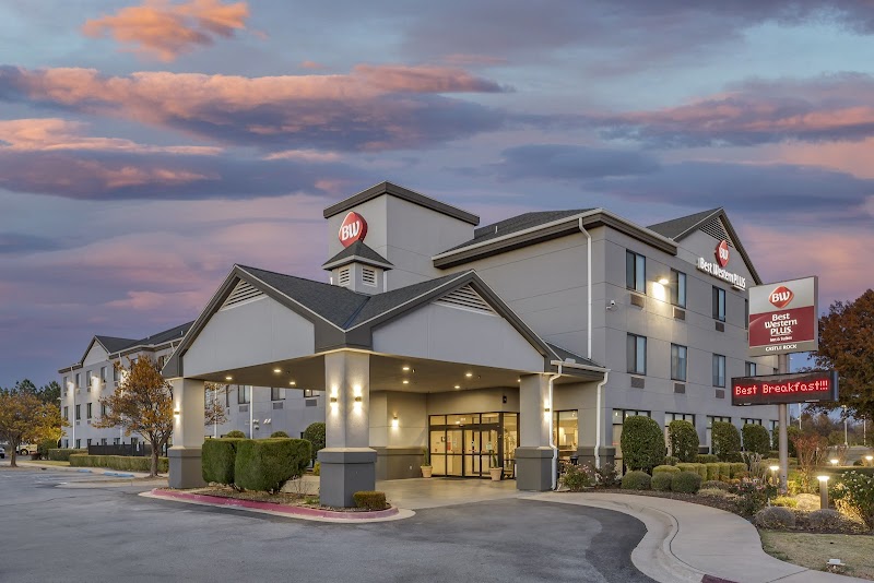 Best Western Plus Castlerock Inn & Suites in Bentonville, United States