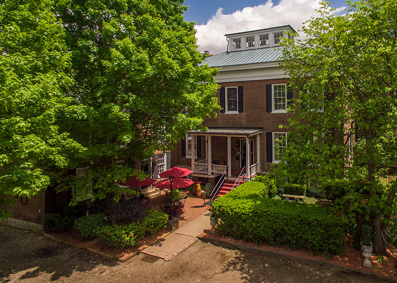 Bourbon Manor in Bardstown, United States