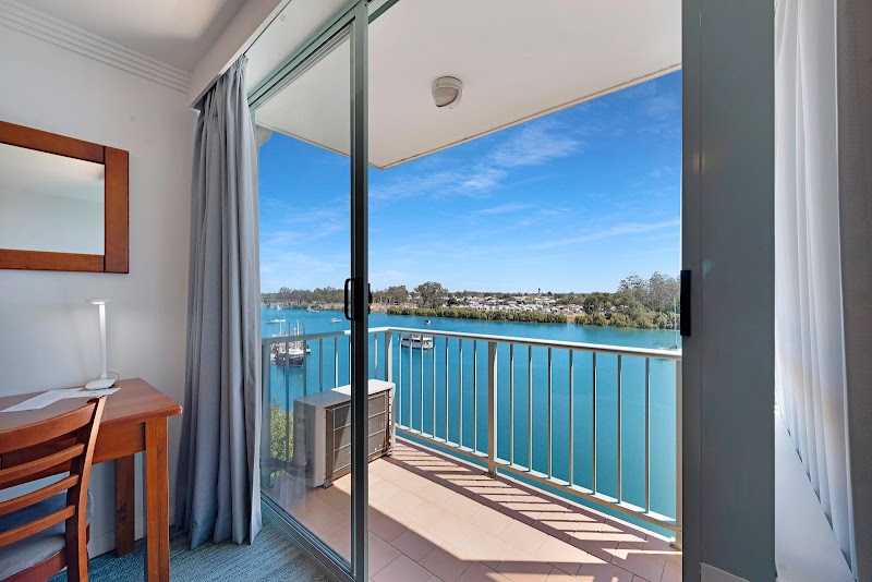 Burnett Riverside Hotel in Bundaberg, Australia