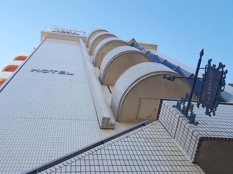 Business Hotel La Firenze in Adachi, Japan