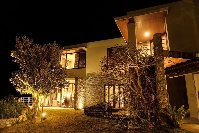 Canaan Coffee & Hotel in Motobu, Japan