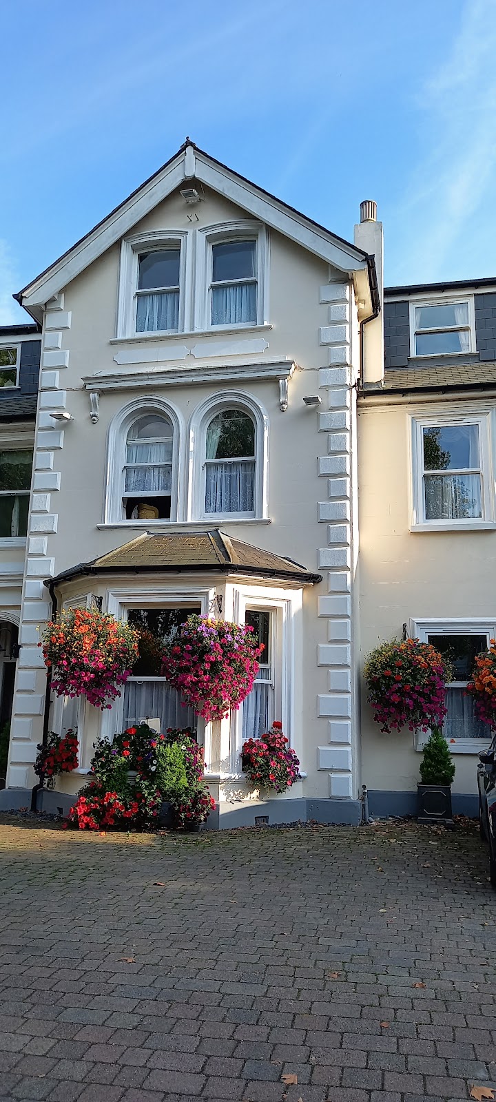 Canterbury Lodge in Canterbury, United Kingdom