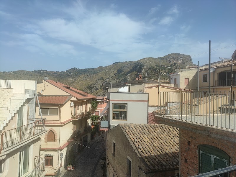 Casa Bellavista in Altavilla Milicia, Italy