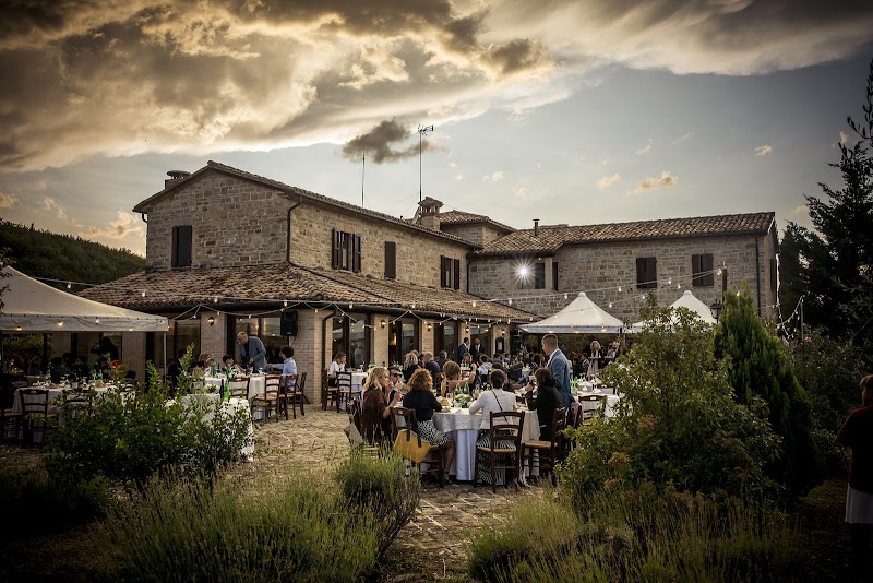 Casale Fabrizi in Cingoli, Italy