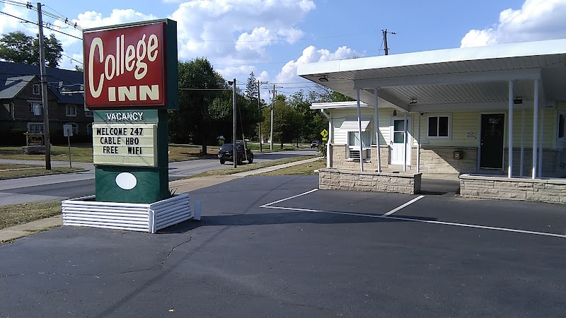 College Inn in Bloomington, Bloomington, United States, United States