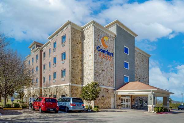 Comfort Suites Benbrook in Benbrook, United States