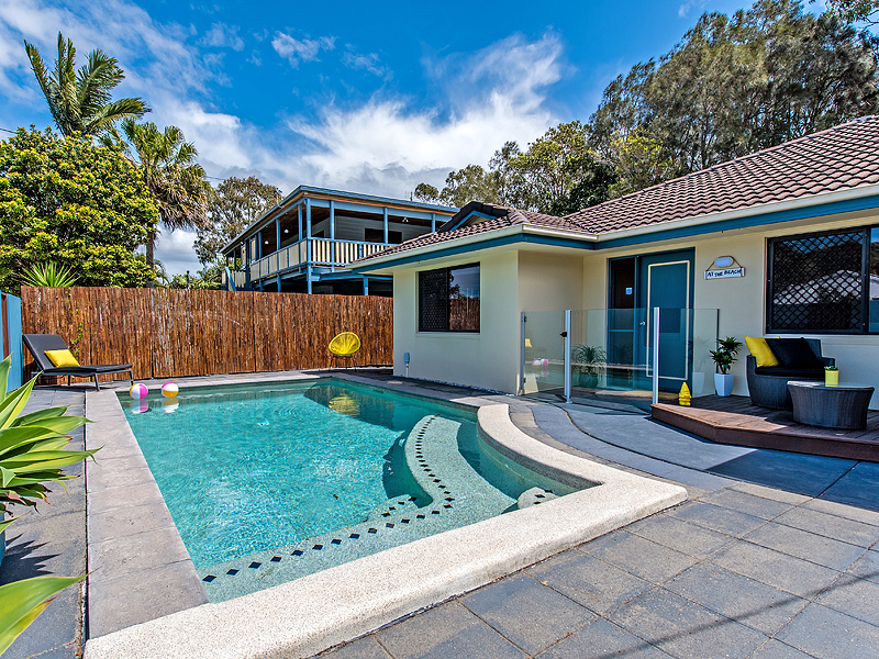 Coolum Waves Pet Friendly Holiday Accommodation in Coolum Beach, Australia