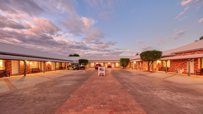 Country Gardens Motor Inn in Cowra, Australia