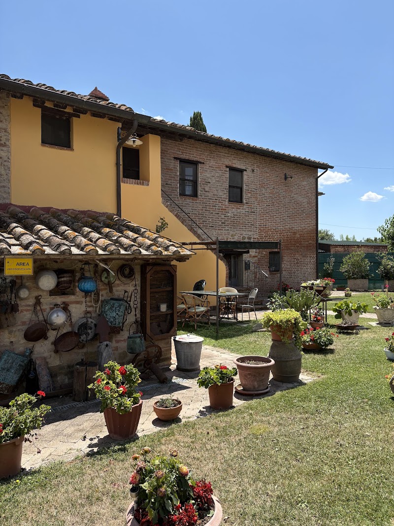 Country House Podere Lacaioli in Castiglione del Lago, Italy