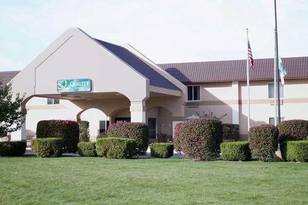 Country Inn & Suites by Radisson, Battle Creek, MI in Battle Creek, United States