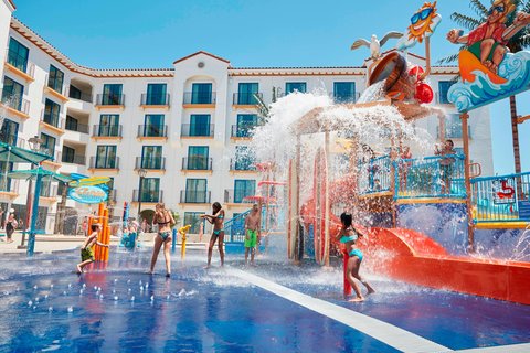 Courtyard by Marriott Anaheim Theme Park Entrance in Anaheim, United States