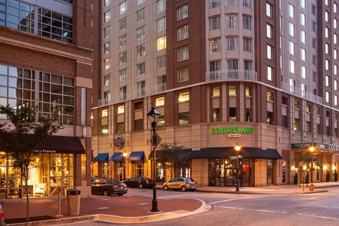 Courtyard by Marriott Baltimore Downtown/Inner Harbor in Baltimore, United States