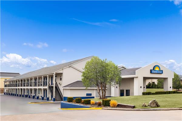 Days Inn by Wyndham Ardmore in Ardmore, United States