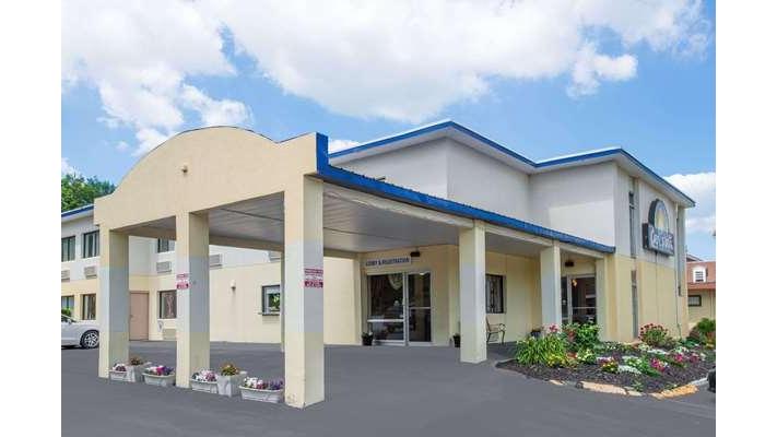 Days Inn by Wyndham Auburn/Finger Lakes Region in Auburn, United States, United States