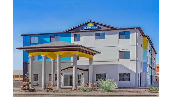 Days Inn by Wyndham Bernalillo in Bernalillo, United States