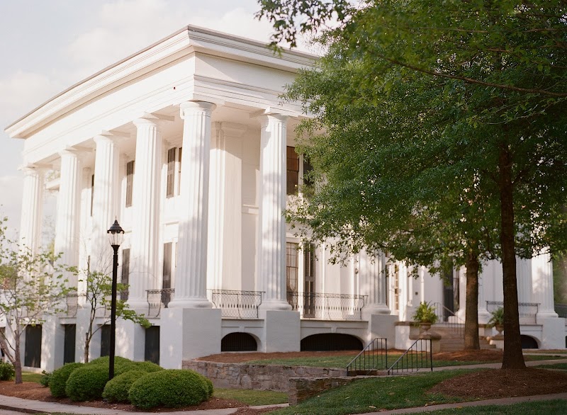 Dearing Mansion in Athens, United States