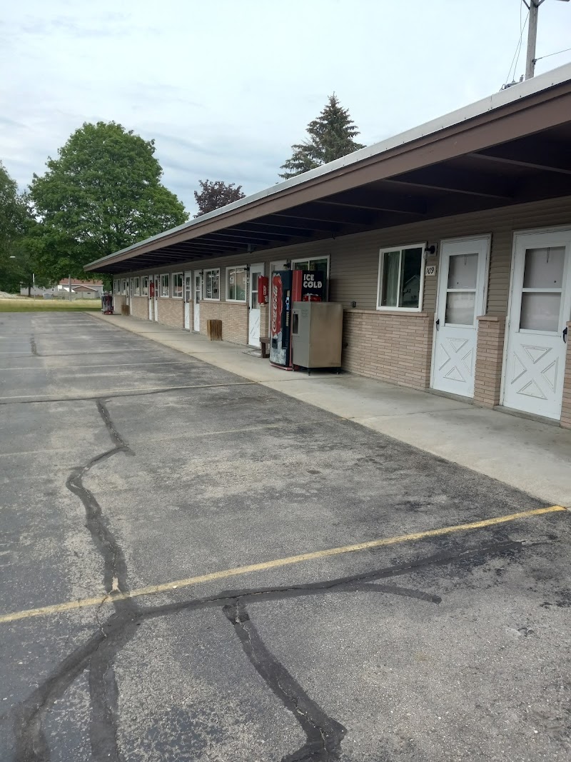 Dew Drop Inn Motel in Alpena, United States