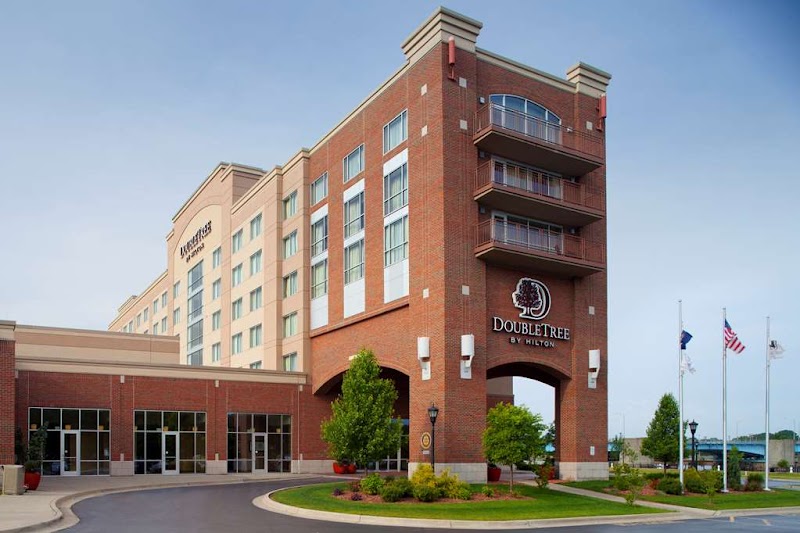 DoubleTree by Hilton Bay City - Riverfront in Bay City, United States