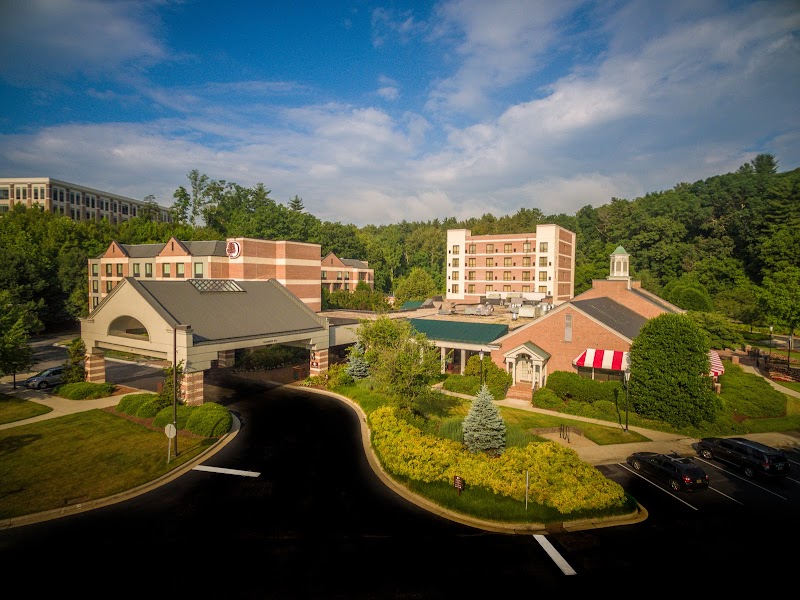 DoubleTree by Hilton Hotel Asheville - Biltmore in Asheville, United States