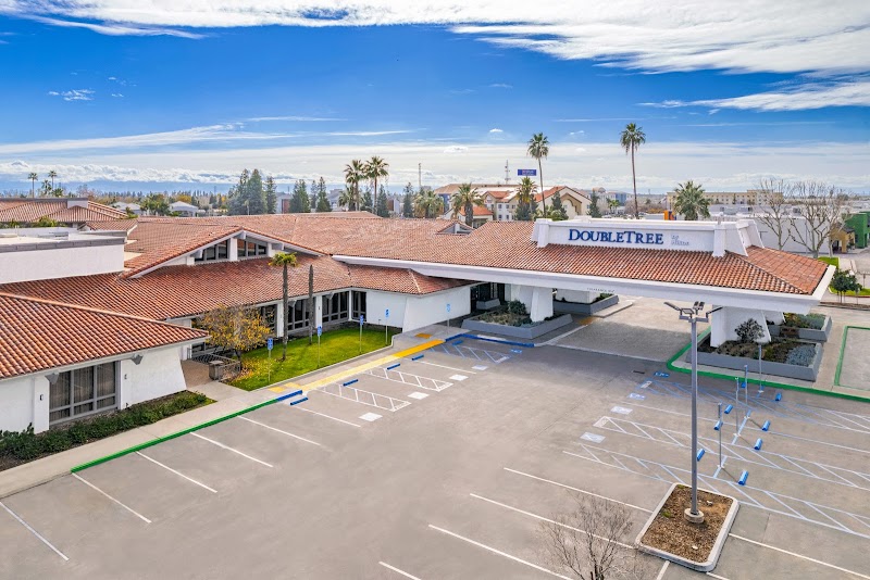 DoubleTree by Hilton Hotel Bakersfield in Bakersfield, United States