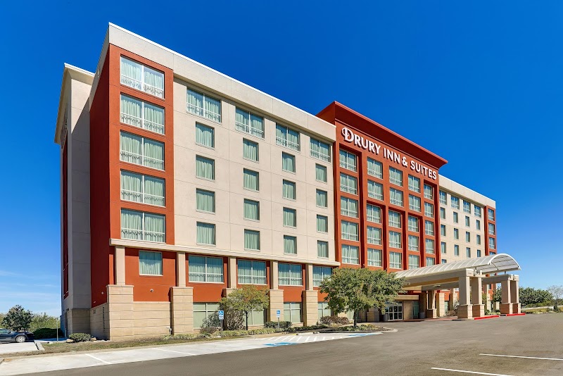 Drury Inn & Suites Kansas City Independence in Blue Springs, United States