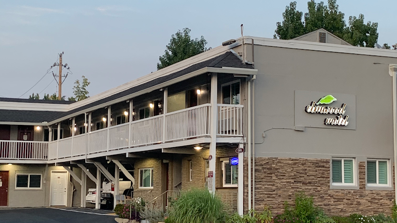Elmwood Motel in Auburn, United States, United States